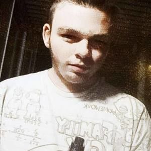 Meet your Posher, Aaron